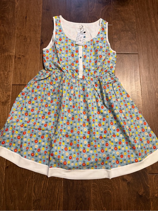 Tulip B Dresses & Skirts - Sleeveless Light Blue Floral Casual Dress with White Trim